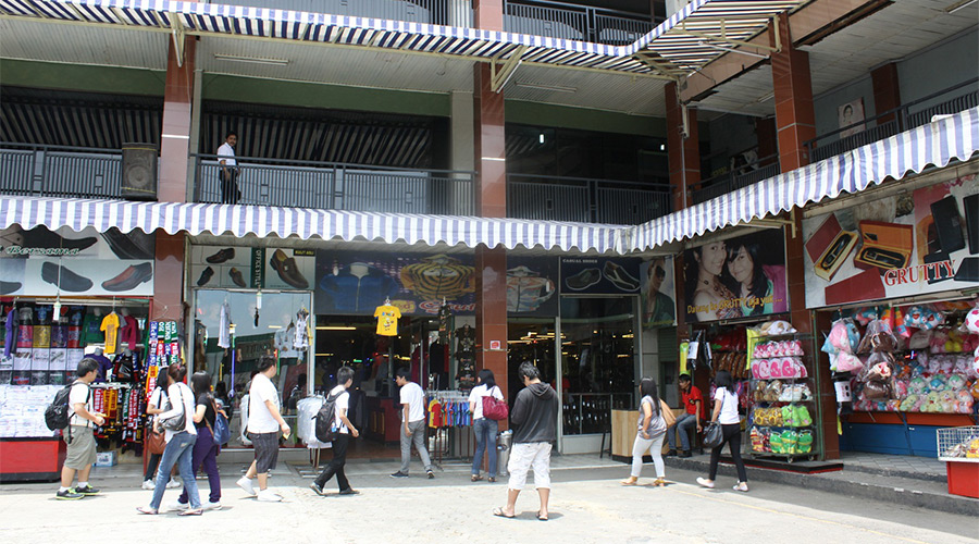 Wisata Belanja yang Wajib Dikunjungi di Bandung infobdg com