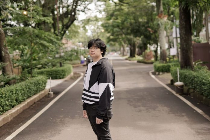 ravi-andika-foto-dok-301-entertainment-sxtyk-dy98