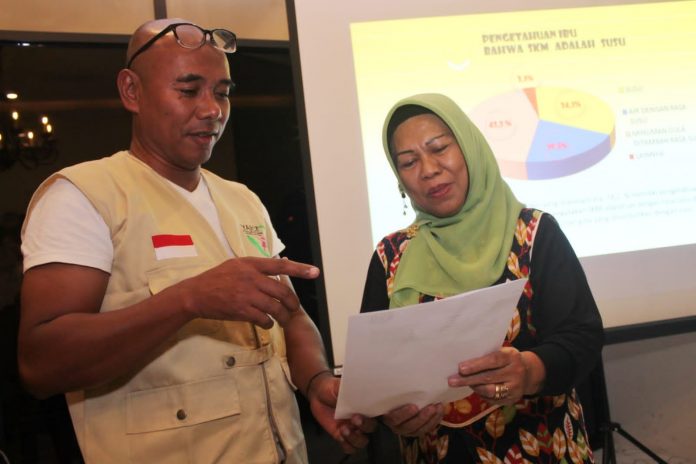 213EE2CB-8366-4A49-BA10-1E20CA795357