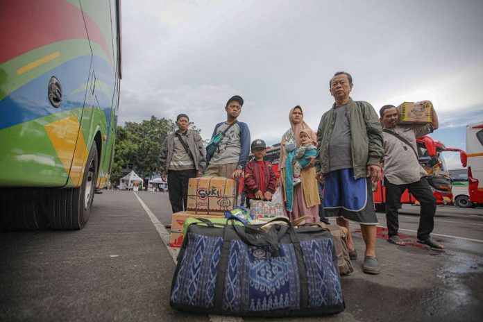1712211500-WhatsApp-Image-2024-04-04-at-06.52.04-(1) mudik