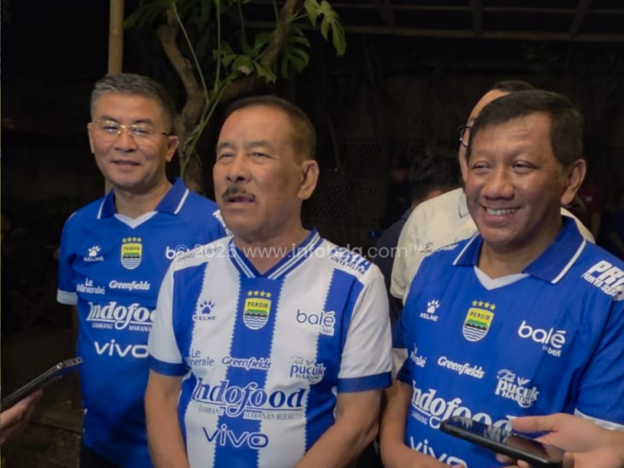 Umuh Muchtar Manajer Persib
