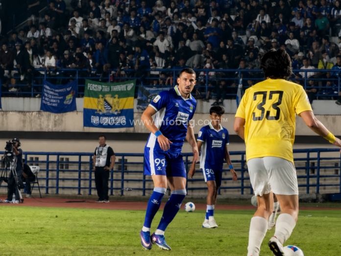 balsa sekulic tak sabar lawan persija