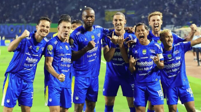 PERSIB vs PSM Makassar